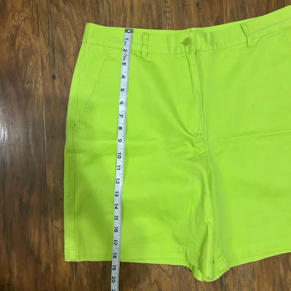 Ralph Lauren Cotton Shorts Neon Green with Pockets Preppy Luxury - Picture 6 of 12